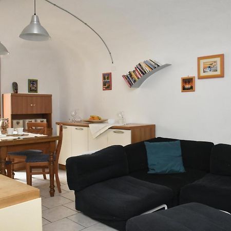 Casa Vacanze E Brevi Periodi Alla Porta Etrusca La Panchina Al Sole Волтера Екстериор снимка