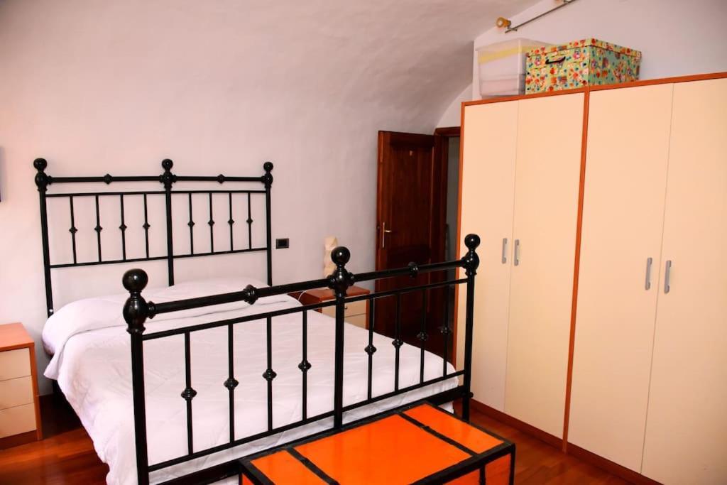 Casa Vacanze E Brevi Periodi Alla Porta Etrusca La Panchina Al Sole Волтера Екстериор снимка