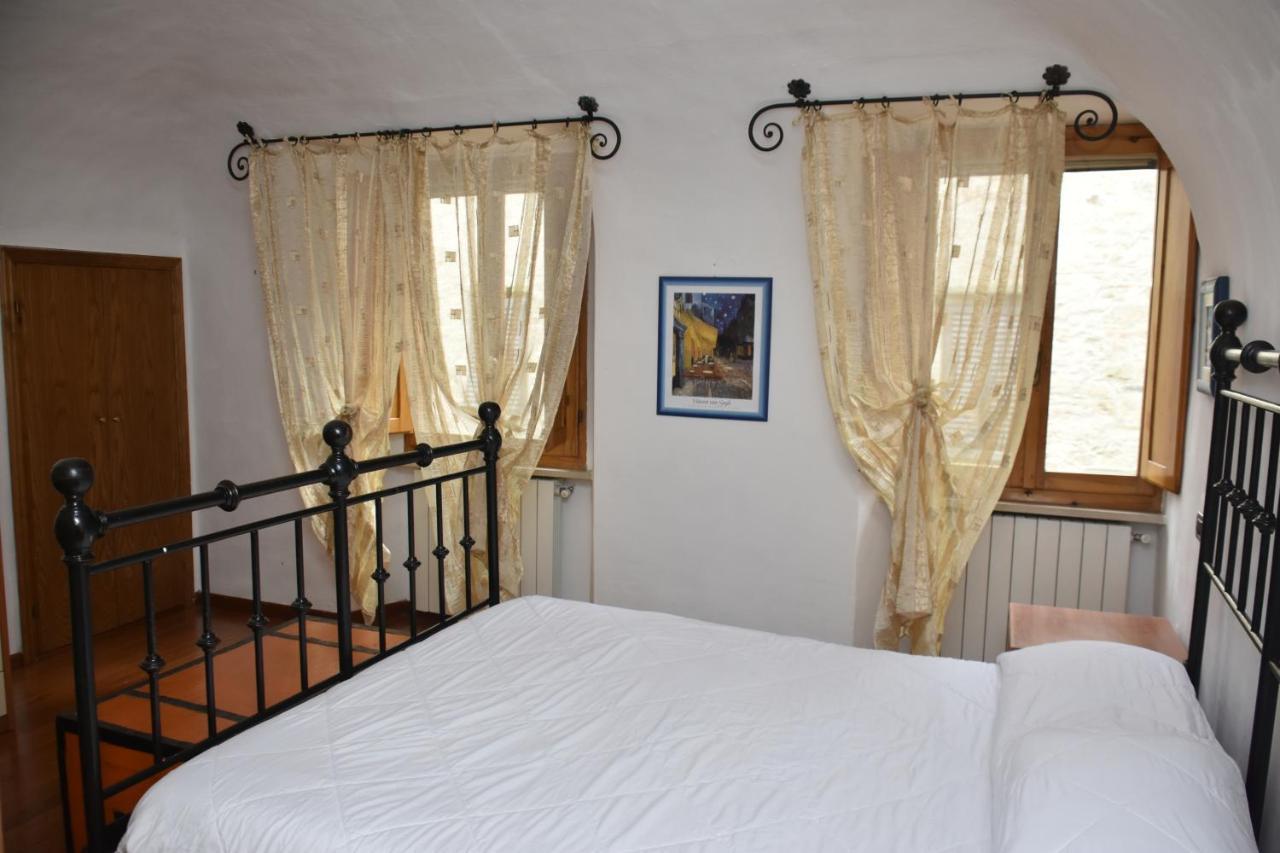 Casa Vacanze E Brevi Periodi Alla Porta Etrusca La Panchina Al Sole Волтера Екстериор снимка