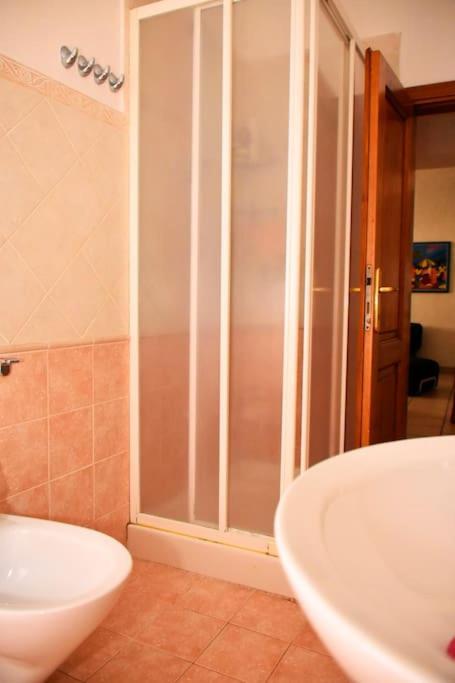 Casa Vacanze E Brevi Periodi Alla Porta Etrusca La Panchina Al Sole Волтера Екстериор снимка