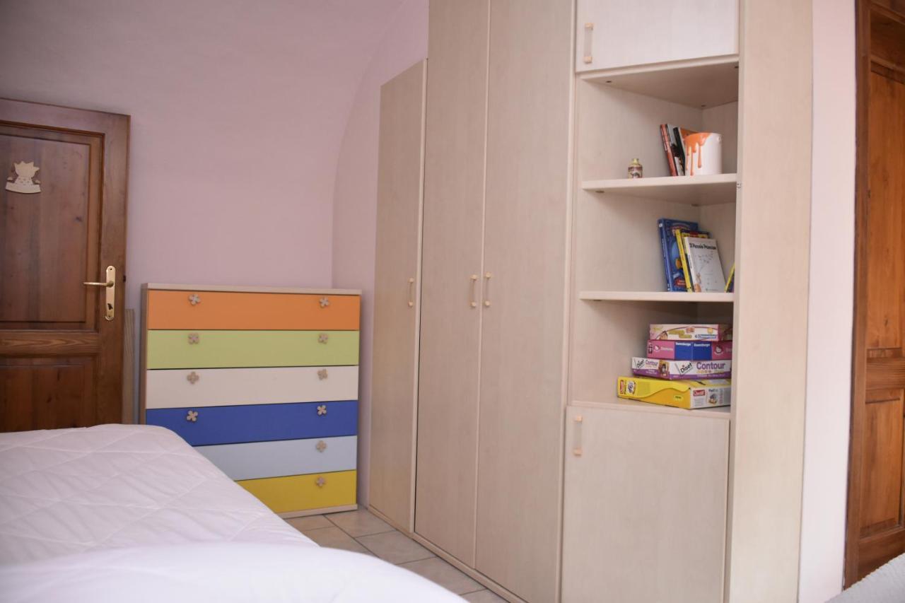 Casa Vacanze E Brevi Periodi Alla Porta Etrusca La Panchina Al Sole Волтера Екстериор снимка